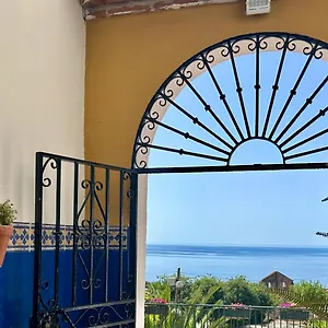 Balcon De Apartment Maro